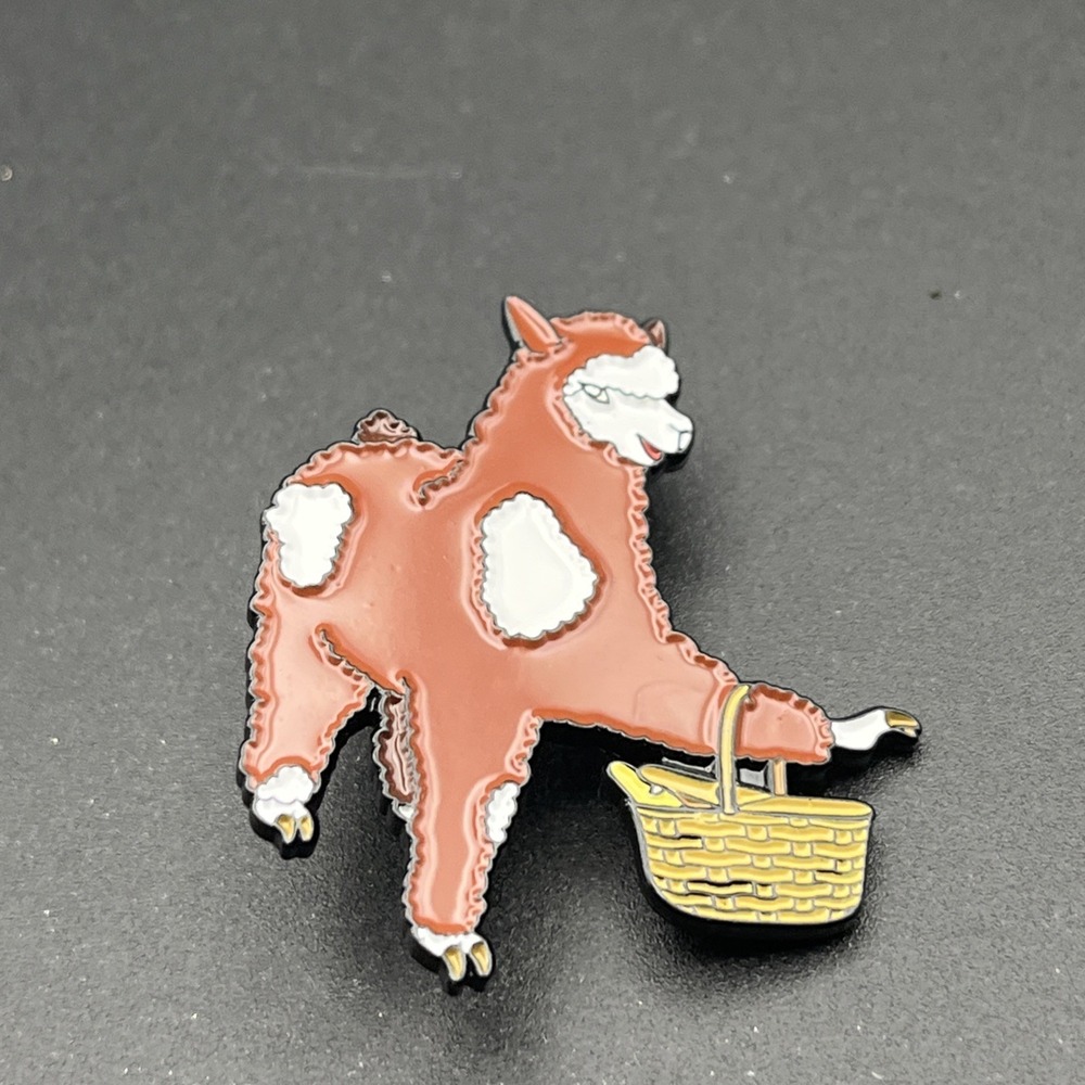 Alpaca Picnic Basket Cute Lapel Hat Pin